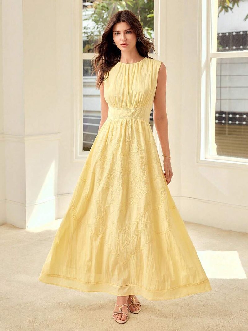 Vestido de algodón con bordado